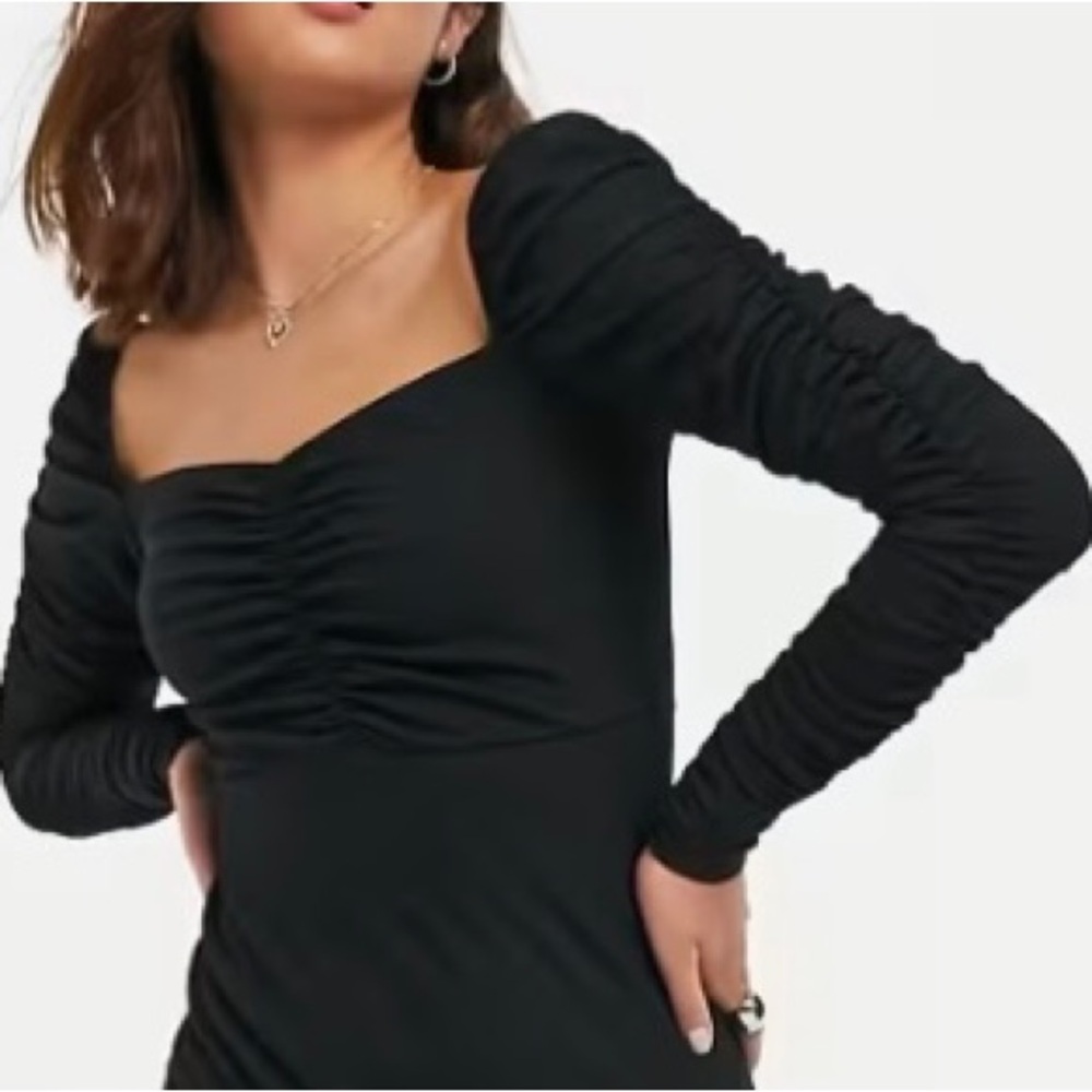 Topshop Ruched Sweetheart Neck Midi Dress